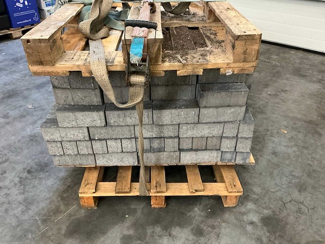 Stenen & bakstenen - afbeelding 3 van  5