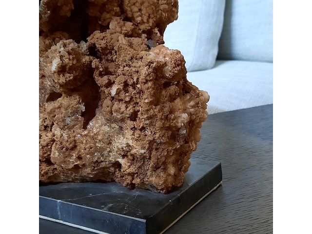Stenen beeld raw interiors - afbeelding 5 van  5