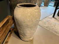 Stenen bloempot - afbeelding 2 van  3