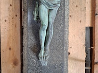 Stenen kruisbeeld - afbeelding 4 van  6