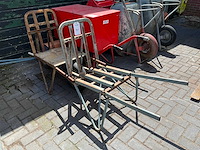 Stenen kruiwagen (2x) - afbeelding 1 van  4