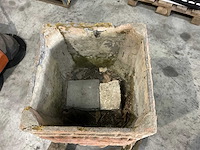 Stenen plantenbak - afbeelding 4 van  6