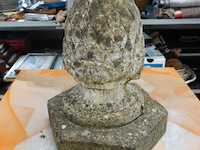 Stenen tuinornament - afbeelding 1 van  5