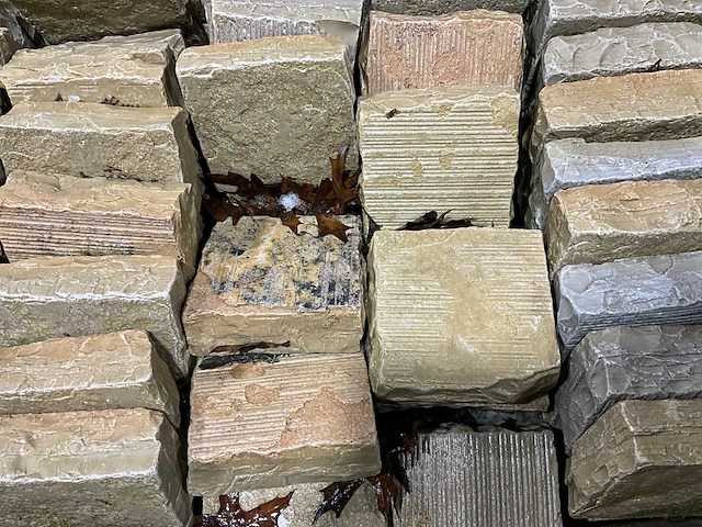 Stenen - afbeelding 1 van  8