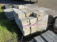 Stenen - afbeelding 1 van  5