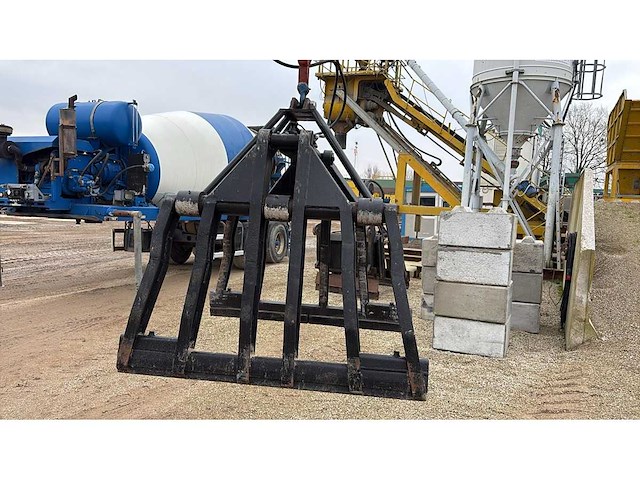 Stenenklem - vrachtwagen onderdeel - afbeelding 1 van  6