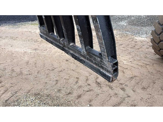 Stenenklem - vrachtwagen onderdeel - afbeelding 4 van  6