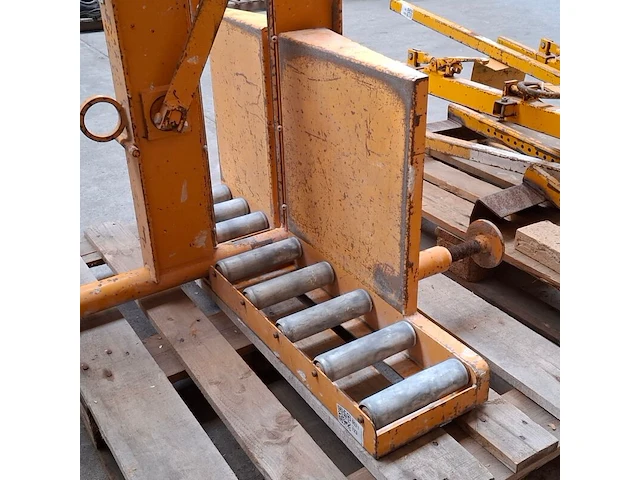 Stenenknipper, almi, 609 07 72, geel - afbeelding 4 van  9