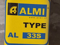 Stenenknipper almi - afbeelding 4 van  8