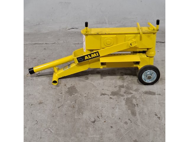 Stenenknipper almi - afbeelding 5 van  8