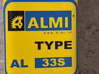 Stenenknipper almi - afbeelding 4 van  8