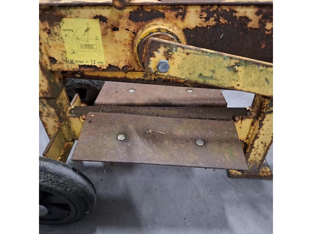 Stenenknipper, revo - afbeelding 4 van  5