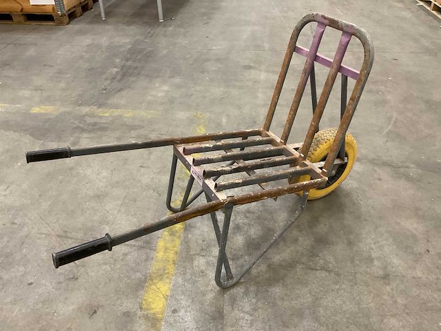 Stenenkruiwagen - afbeelding 1 van  2