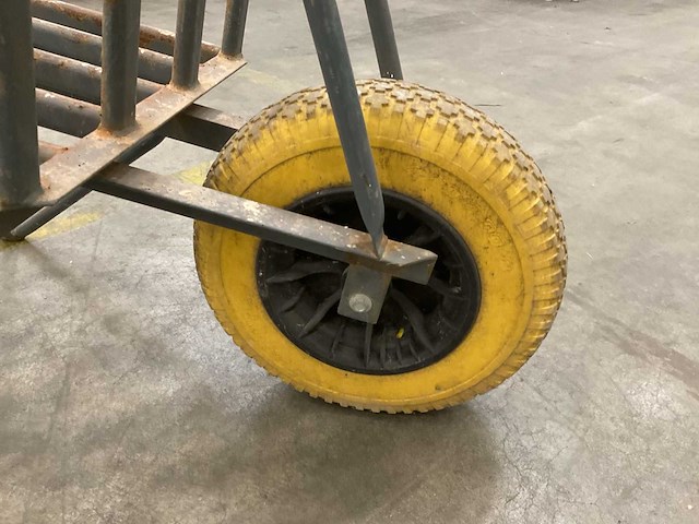 Stenenkruiwagen - afbeelding 2 van  2