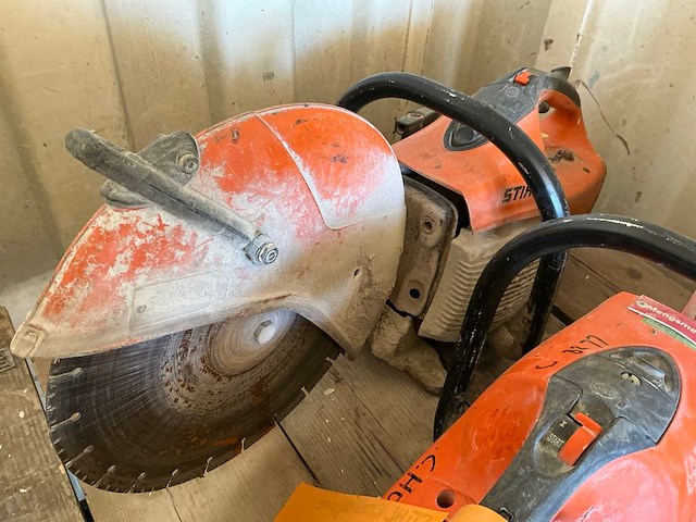 Stenenzaag - afbeelding 6 van  6