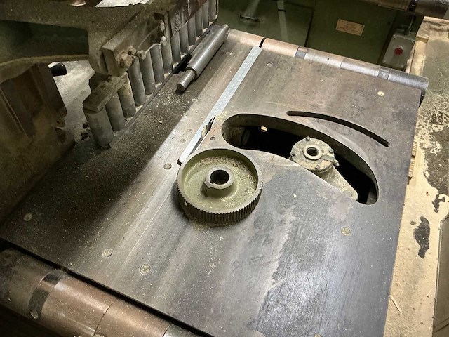 Stenner - 1998 - herzaagmachine - afbeelding 10 van  13