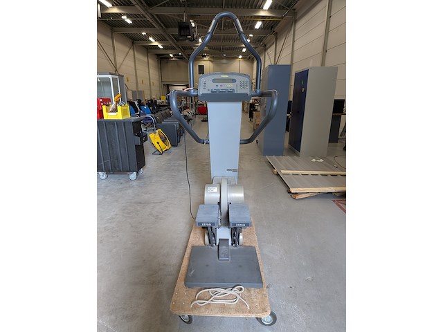 Stepapparaat technogym, step 600 xt pro - afbeelding 7 van  14