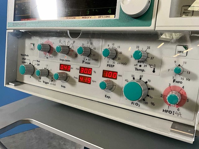 Stephan stephanie ventilator beademingsapparaat - afbeelding 6 van  8