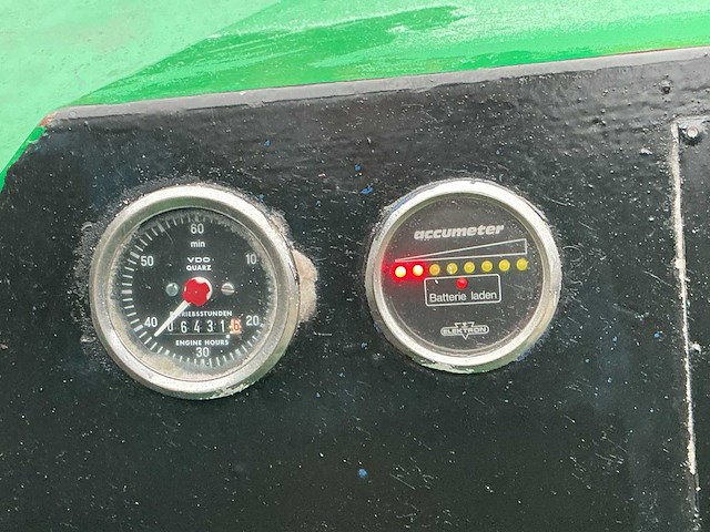 Sterckeman elektrische rangeertruck + lader - afbeelding 2 van  21