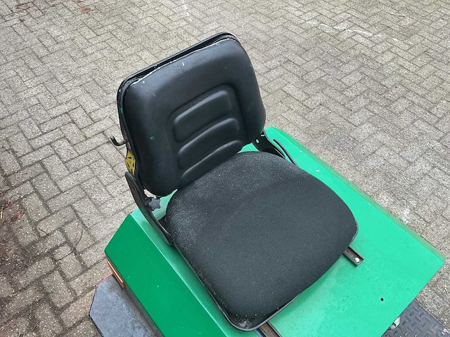 Sterckeman elektrische rangeertruck + lader - afbeelding 14 van  21