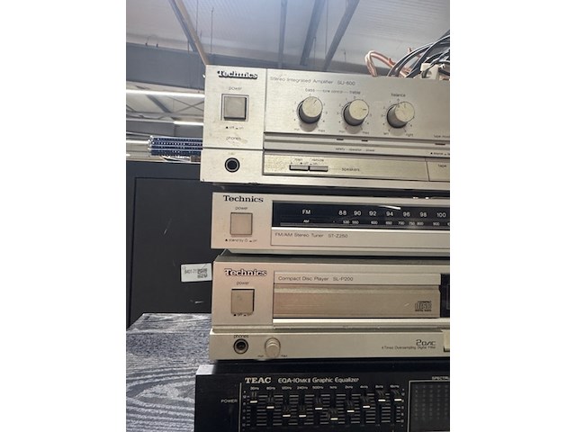 Stereo installatie - afbeelding 2 van  4