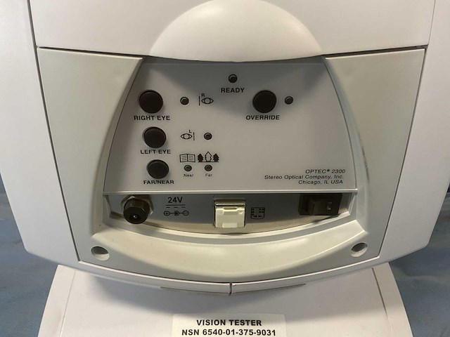 Stereo optical company optec 2300 vision tester - afbeelding 5 van  5