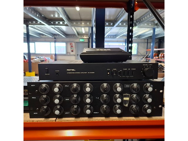 Stereo versterker, rotel, ra-840bx, zwart - afbeelding 4 van  10