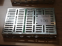 Sterilisatie cassette hu-friedy met algemene tandheelkundige en chirurgische handgereedschappen w.o. schaar...