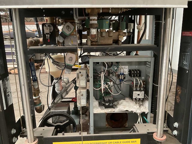 Steris steam generator - afbeelding 10 van  12