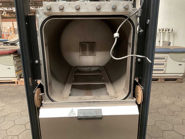 Steris steam generator - afbeelding 3 van  13
