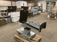 Steris surgical table - afbeelding 1 van  7