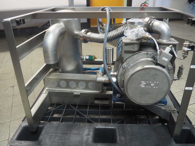 Sterling - d-25524 - vloeistofringvacuümpomp - afbeelding 4 van  5