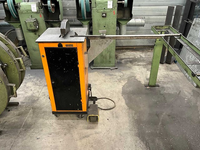 Stern 8.105.000 hydraulische knipmachine - afbeelding 1 van  7