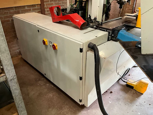 Steton unidrill 3000 raam- en deurbewerkingscentrum - afbeelding 13 van  24