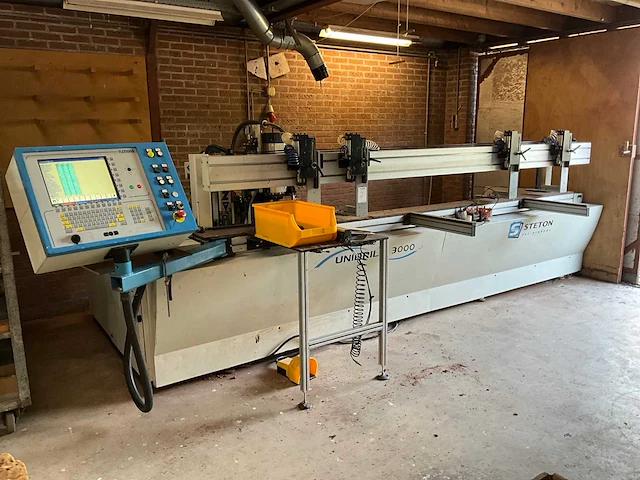 Steton unidrill 3000 raam- en deurbewerkingscentrum - afbeelding 12 van  24
