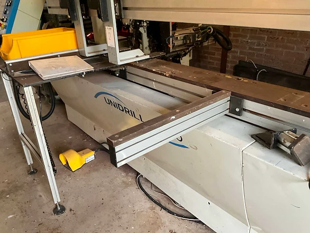 Steton unidrill 3000 raam- en deurbewerkingscentrum - afbeelding 23 van  24