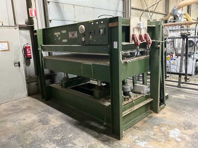 Stevens ew2.2 hydraulische pers - afbeelding 1 van  14