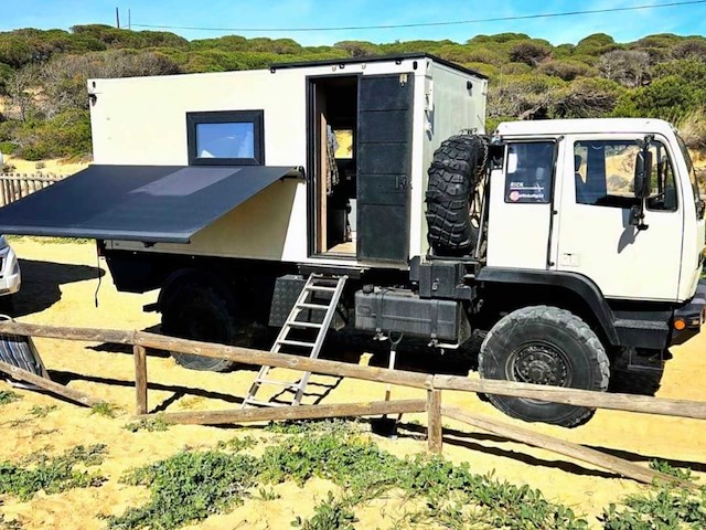 Stewart & stevenson lmtv m1078a1 4x4 expeditievoertuig camper - afbeelding 1 van  7
