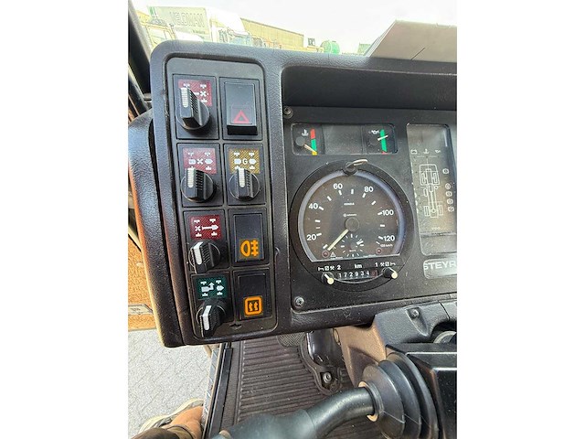 Steyr - 12m18 - vrachtwagen - afbeelding 15 van  17