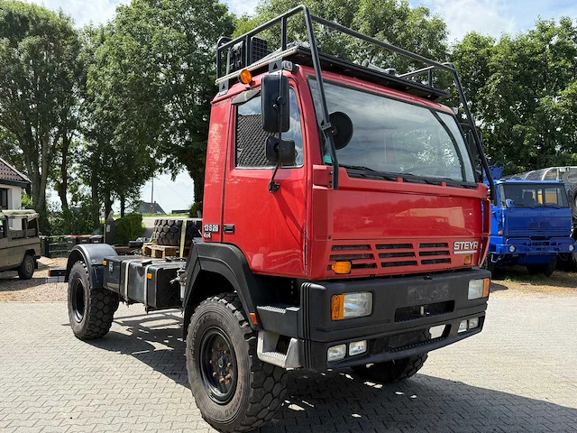 Steyr - 13 s 26 4x4 - vrachtwagen - afbeelding 16 van  17