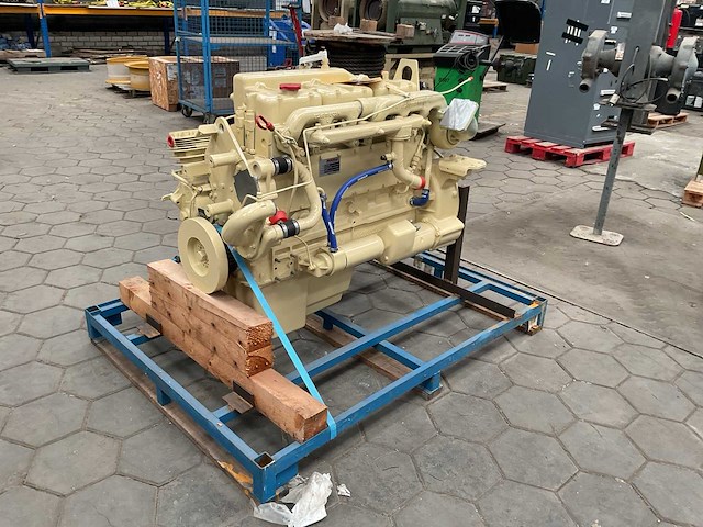 Steyr wd612.95 dieselmotor - afbeelding 1 van  10