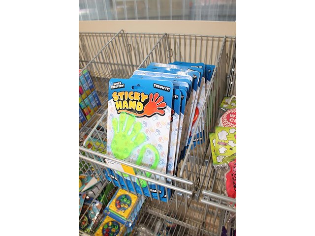 Sticky hands in diverse kleuren, 16 stuks in mand. - afbeelding 2 van  2
