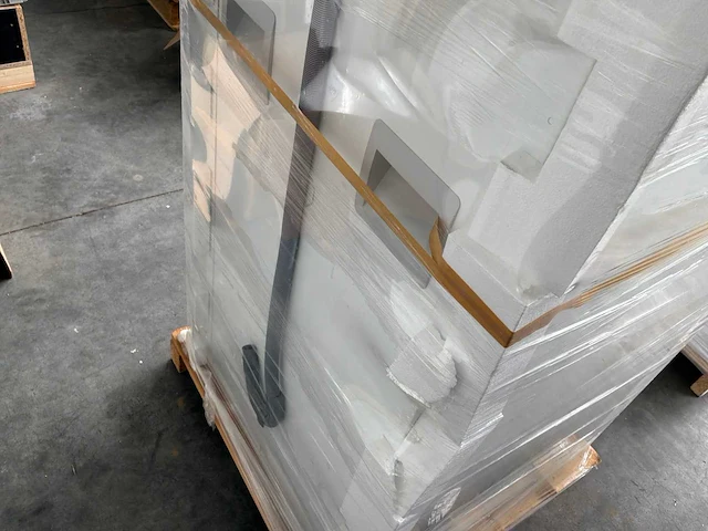 Stiebel eltro wpc 05 cool brine water warmtepomp 5,82 kw - afbeelding 5 van  6