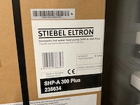 Stiebel eltron - shp-a 300 plus - warmtepompboiler - afbeelding 2 van  2