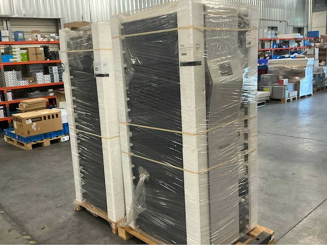 Stiebel eltron lwz 5 cs premium lucht/water warmtepomp + boiler - afbeelding 6 van  8