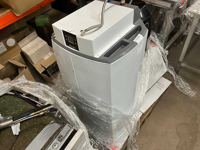 Stiebel eltron shz 100 lcd elektrische boiler - afbeelding 2 van  7