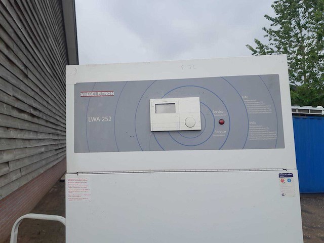 Stiebel lwa 252 warmtepomp - afbeelding 1 van  9