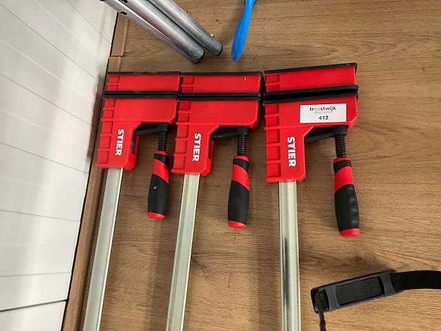 Stier 100x1200 mm lijmklem (3x) - afbeelding 1 van  2