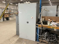 Stier 2-deurs kast