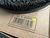 Stier veegmachine borstel - afbeelding 3 van  4